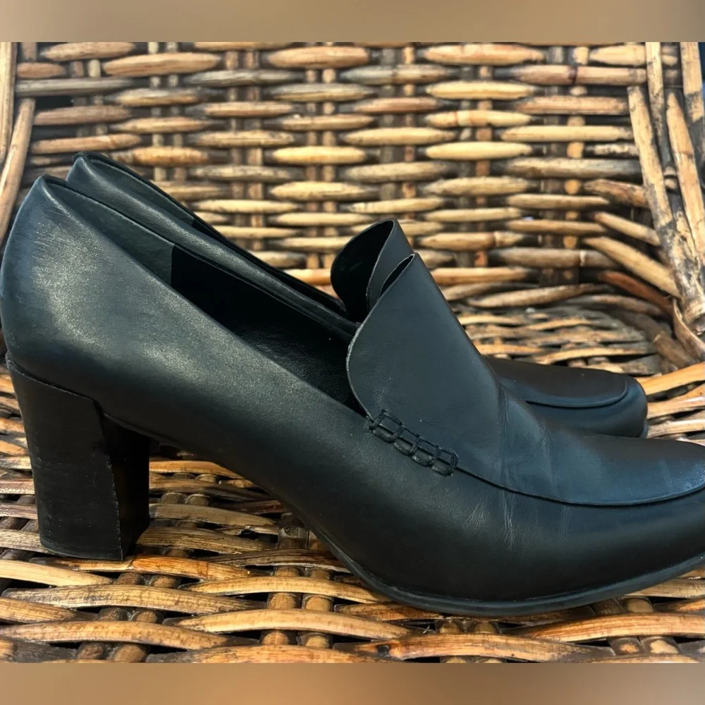 Franco Sarto Black Women's Nolan
Pump Loafers in size 10 - Picture 10 of 16